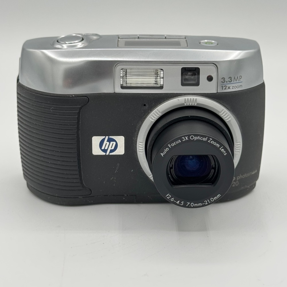 HP Photosmart 720 Digital Camera 3.3MP 3x Optical Zoom Silver Black Q2164A